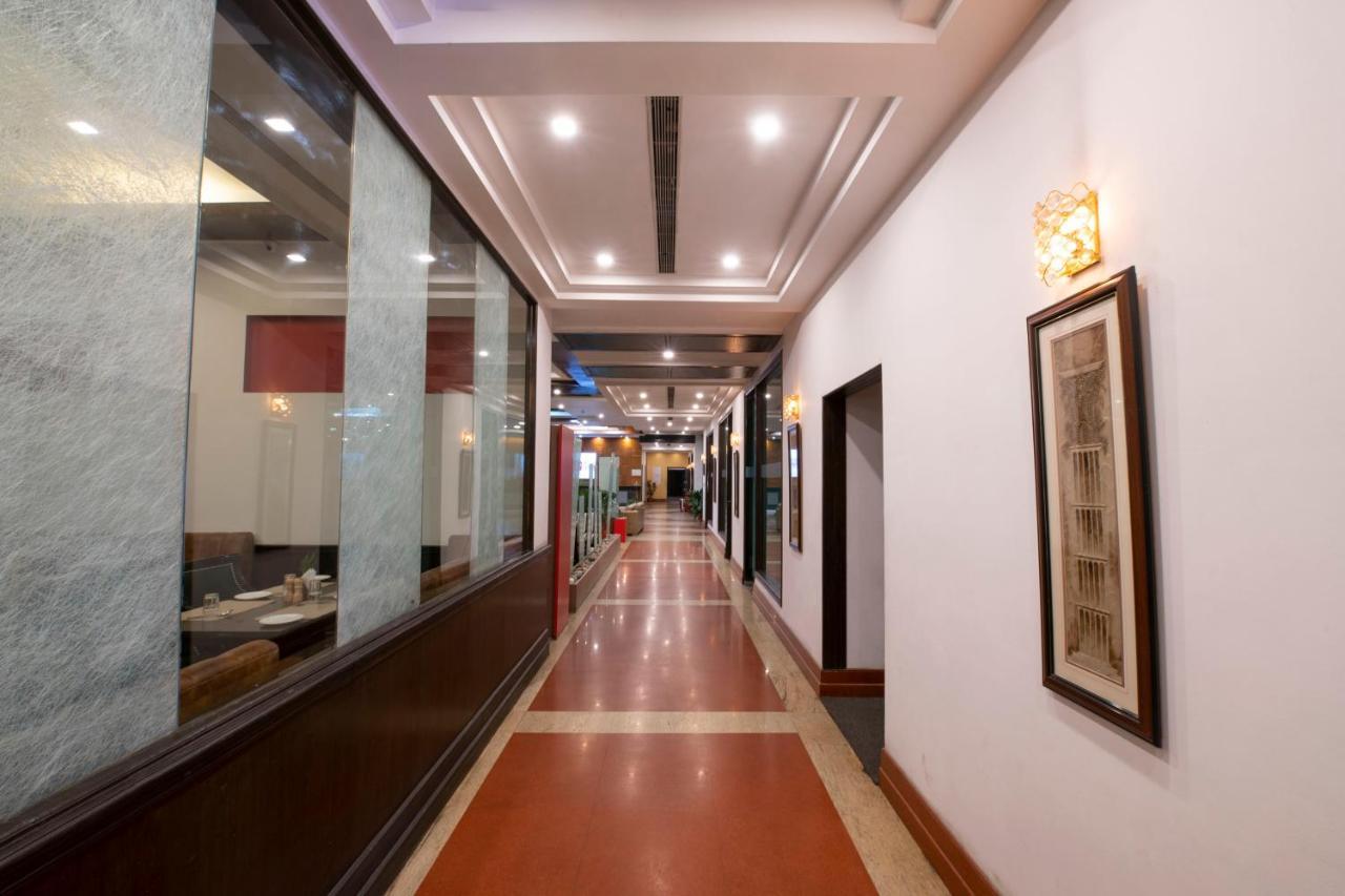 Mastiff Grand Manali Resort Exterior foto