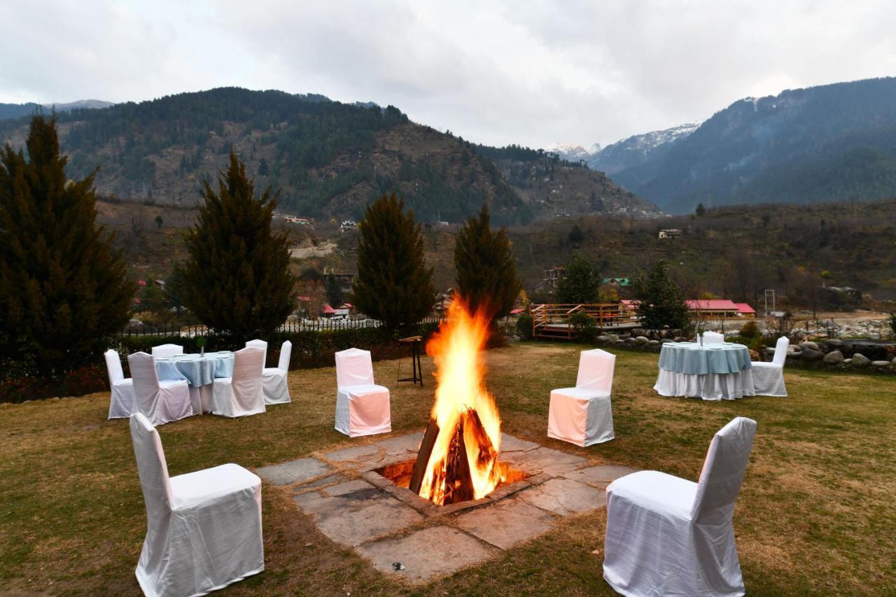 Mastiff Grand Manali Resort Exterior foto