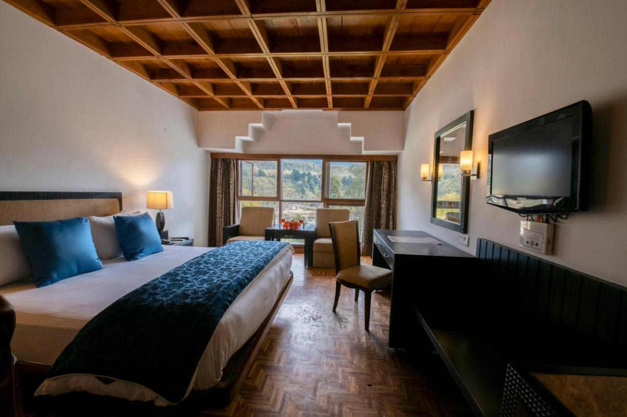 Mastiff Grand Manali Resort Exterior foto